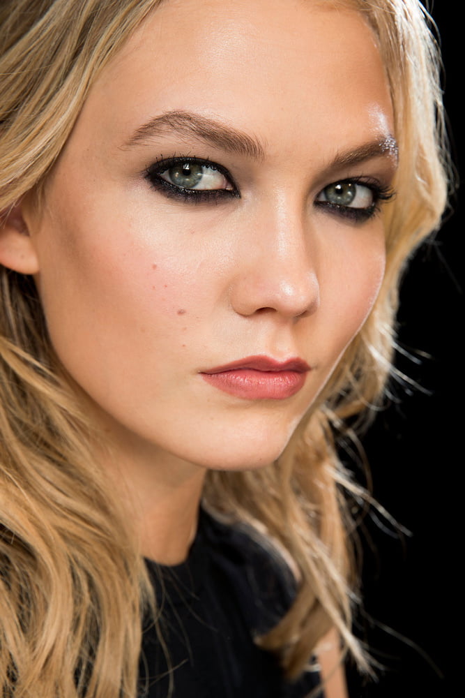 Jerk For Karlie Kloss #93245486