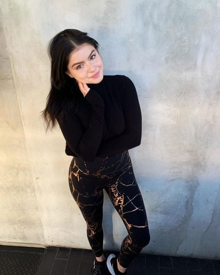 Ariel Winter
 #91748917