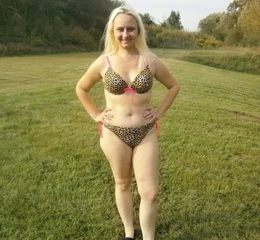 Horny amateur  MILF Yvonne in bikini #100504893