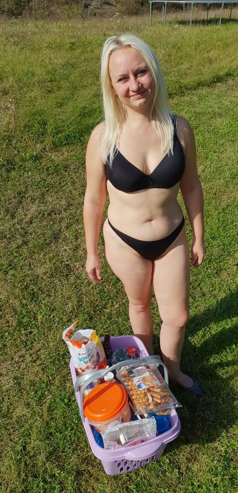 Horny amateur  MILF Yvonne in bikini #100504905