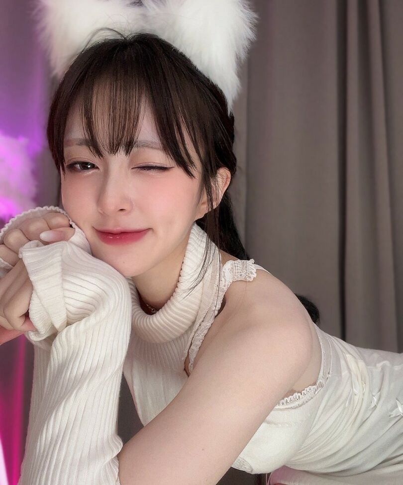 Bbang9.2 desnuda #108467916