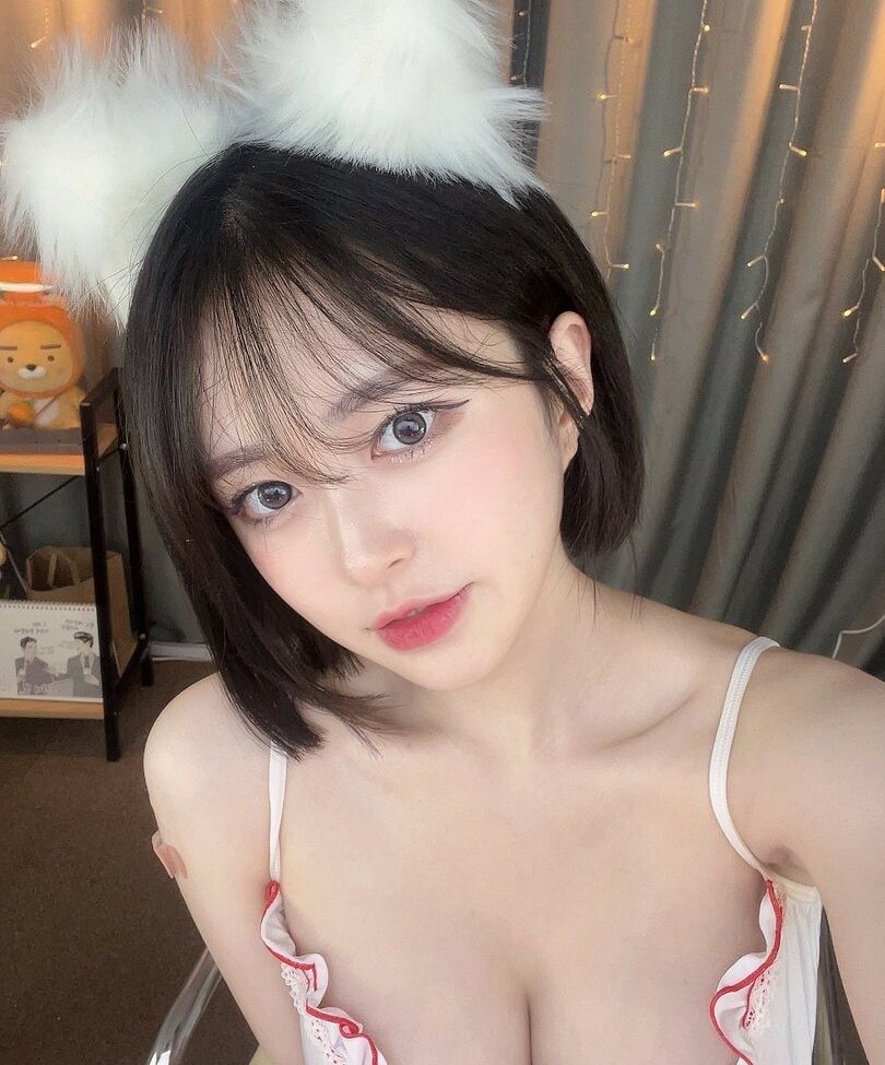 Bbang9.2 desnuda #108467985