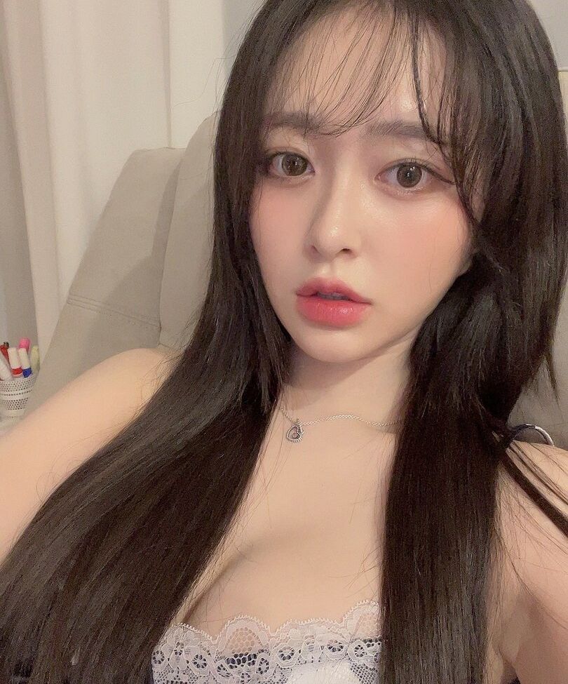 Bbang9.2 desnuda #108468036