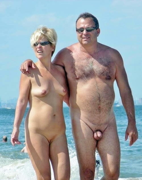Naked couples on the beach Vintage #94427679