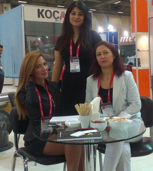 トルコ人女性、トルコ人男性、トルコ人女性、トルコ人女性、トルコ人女性
 #99658351