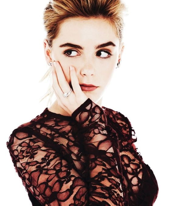 Kiernan shipka kiki!
 #82429618