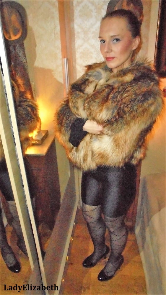 LadyElizabeth in a fur coat #106668101