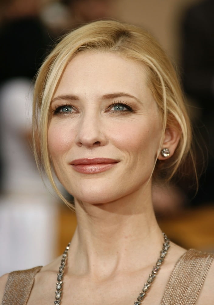 Cate Blanchett! grande e splendida attrice!
 #94656696