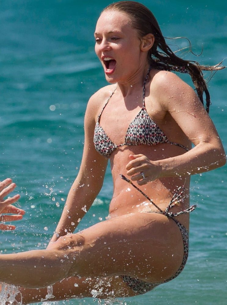 Laura Haddock #80228590