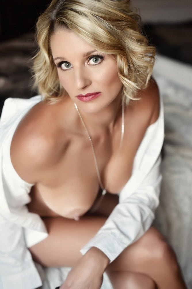 Boudoir 40 (76)
 #105997563