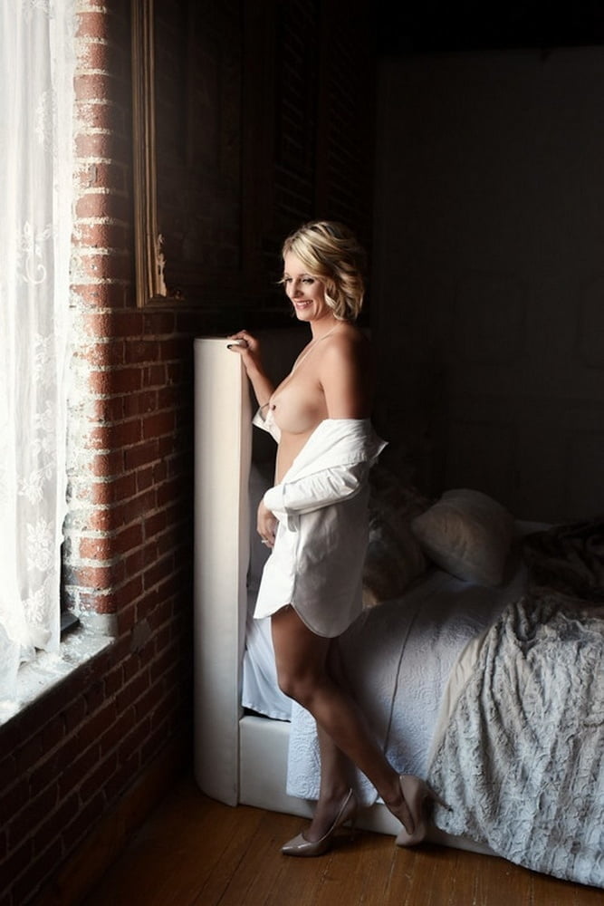 Boudoir 40 (76)
 #105997574