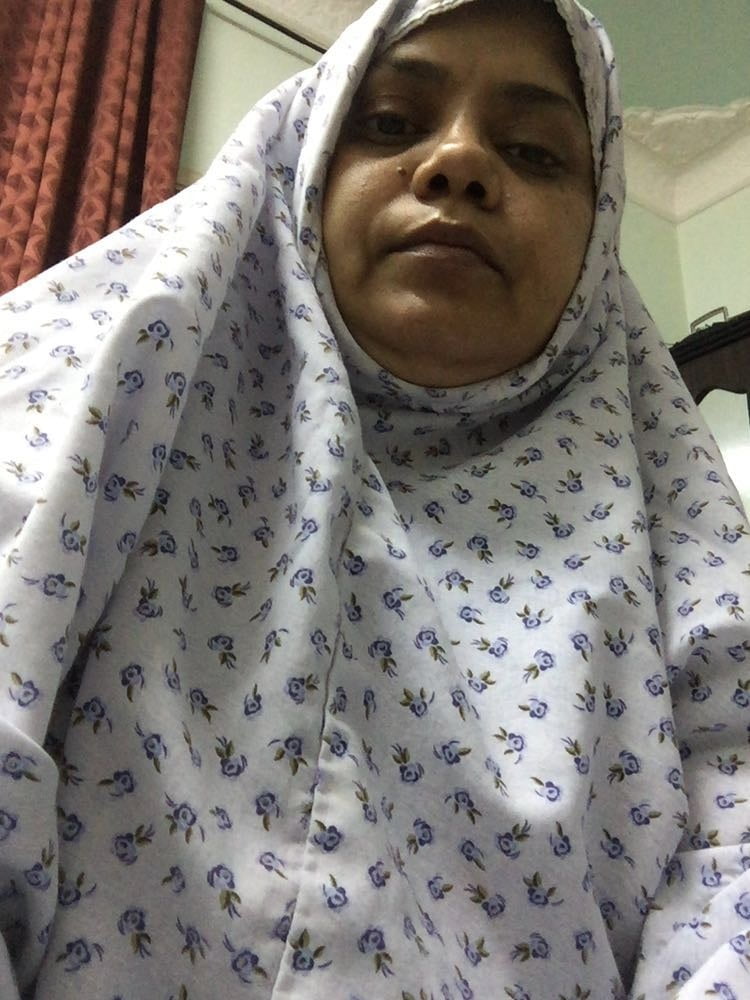 A hot chubby aunty #99969361