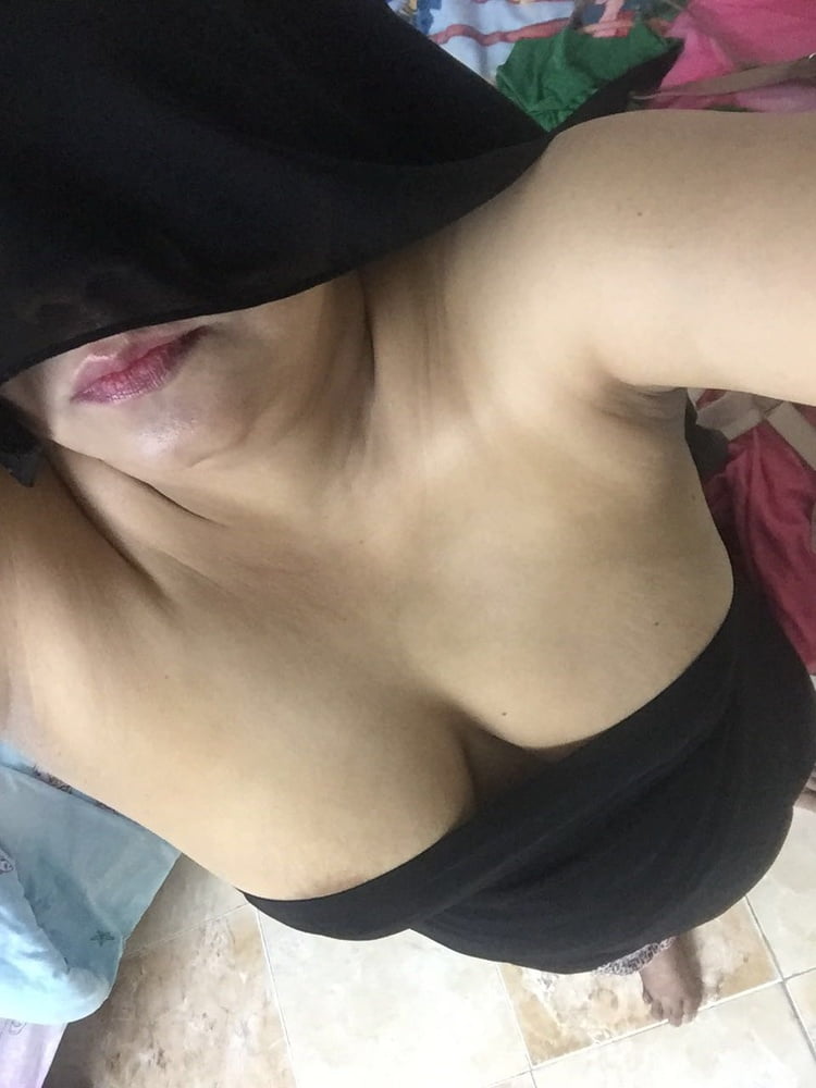 A hot chubby aunty #99969367