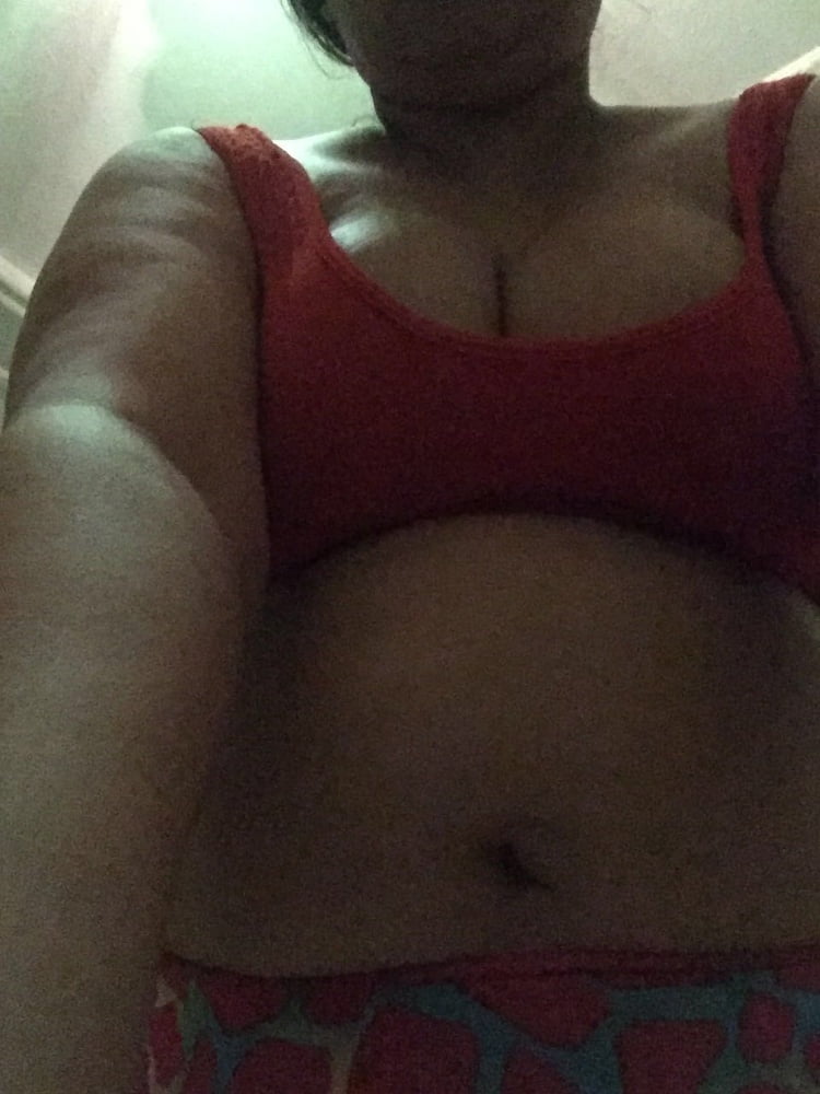A hot chubby aunty #99969410