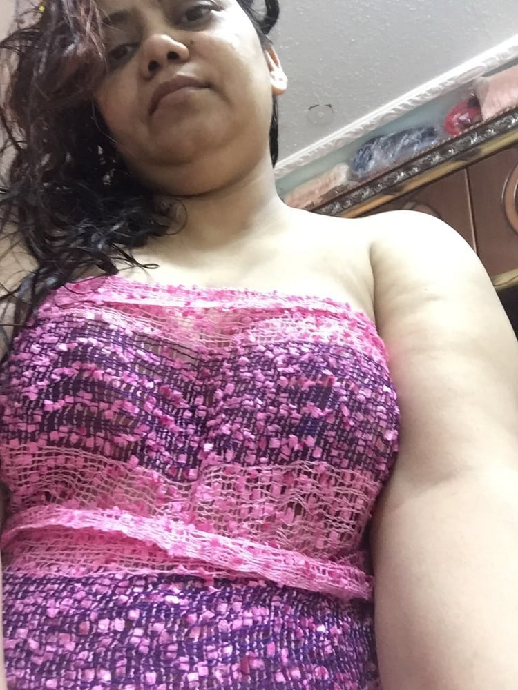 A hot chubby aunty #99969652