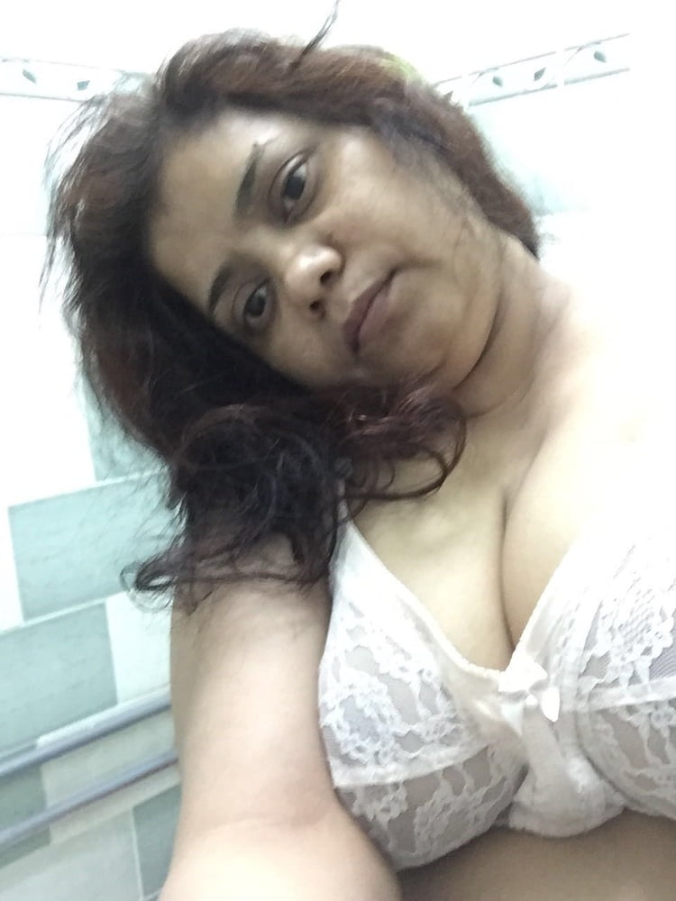 A hot chubby aunty #99969725