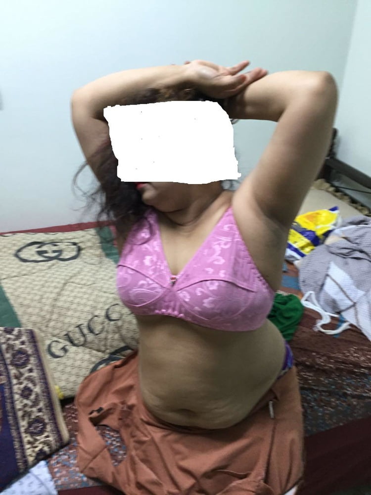 A hot chubby aunty #99969835