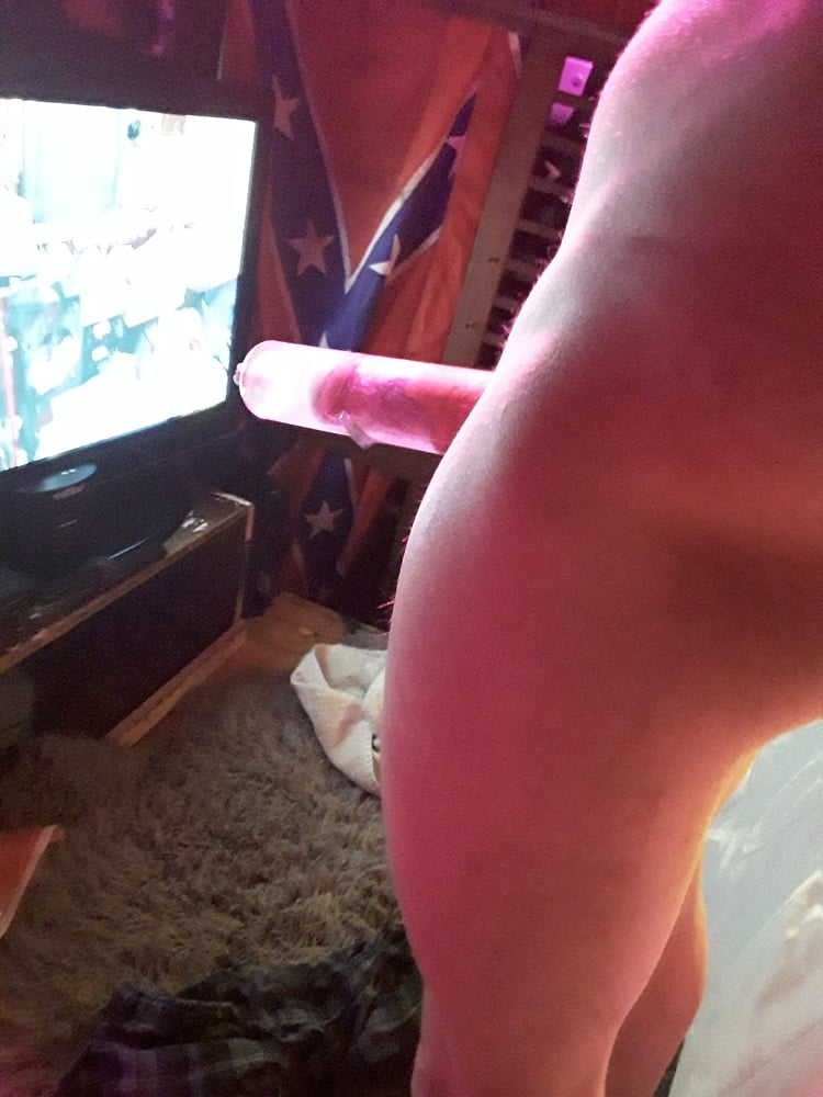 Big Cock pumping and stretching #106991996