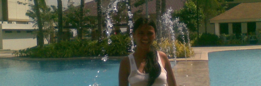 レベッカ・センセ、39歳、フィリピンの露出狂売春婦
 #89181667