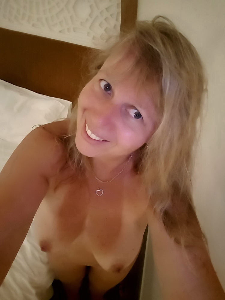 Blonde femme mature selfies
 #82311505