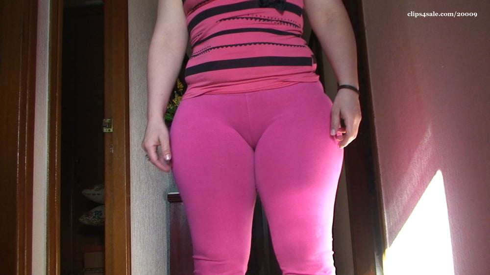 HUNGRY PAWG IN FUCSIA YOGA PANTS #92396751