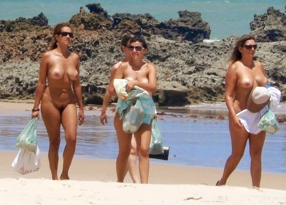 Top milf pelose nude sulla spiaggia fkk in brasile
 #97762978