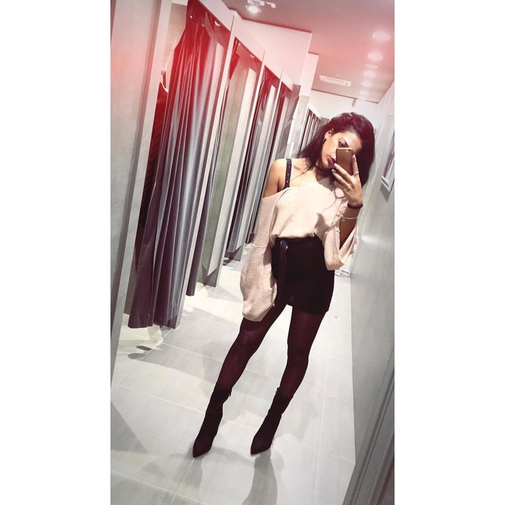 Federica jambes fantastiques salope italienne de instagram
 #101966637