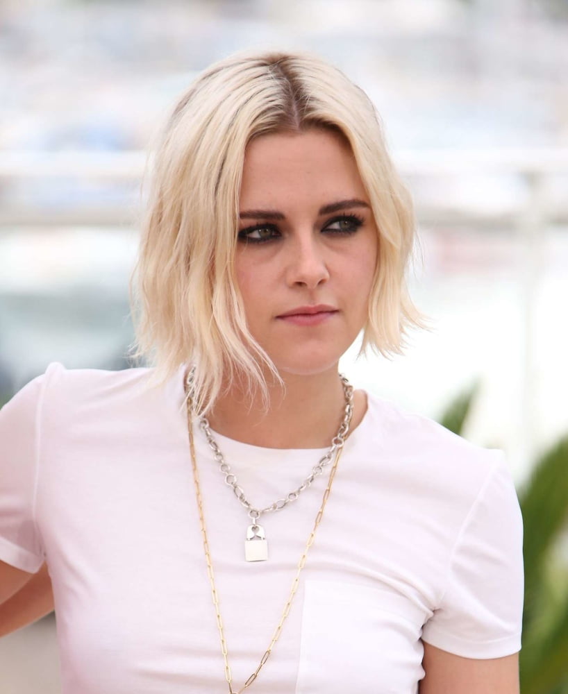 Kristen stewart è la mia regina delle ossessioni
 #90499654