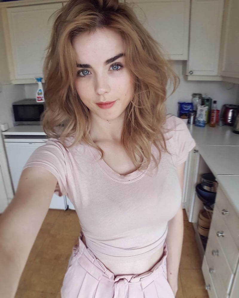 Danielle Sharp #90368570