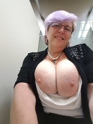 Meine 2. Liebe weiße gilfs reift und milfs
 #94323258