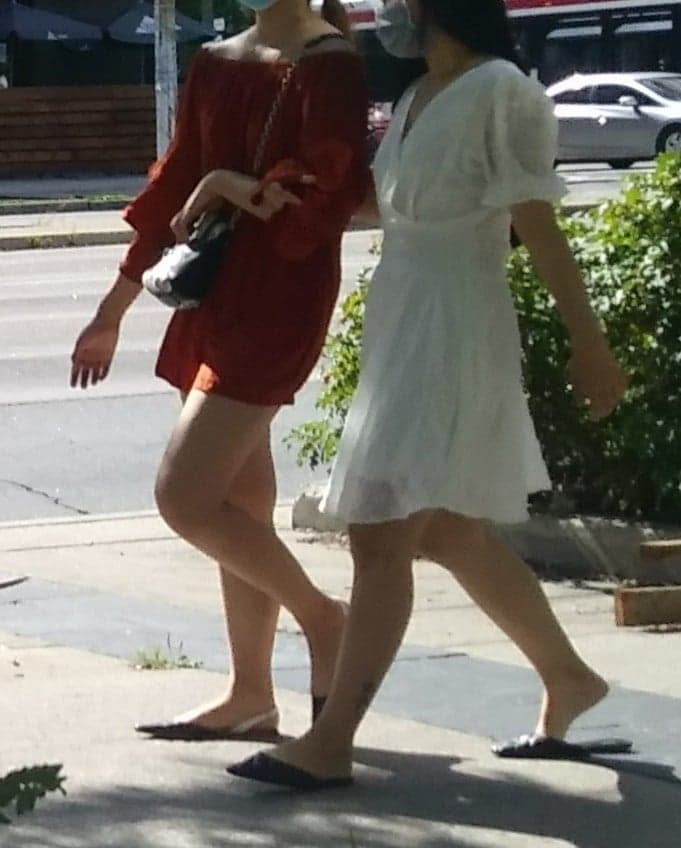 Candid legs and feet.... #87656000