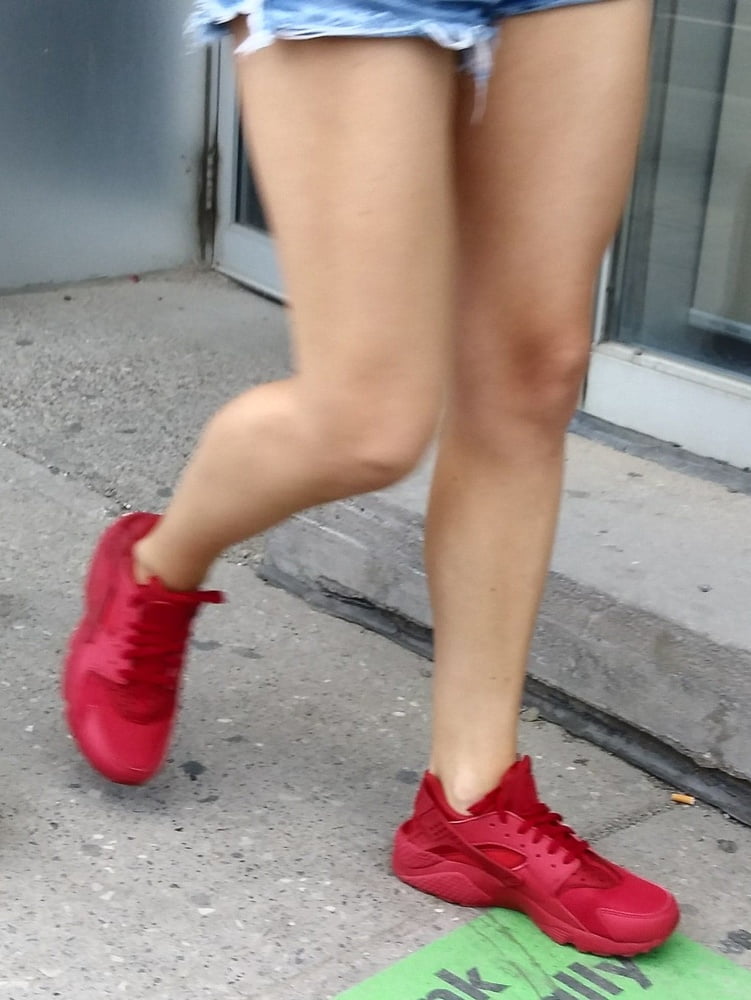Candid legs and feet.... #87656348