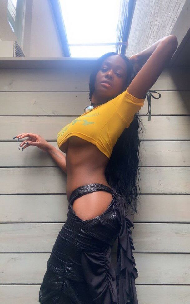 Azealia Banks nue #108860955