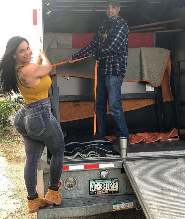 La profesora más caliente
 #97319719