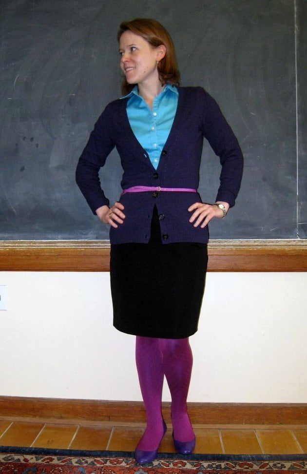 パンティをかぶった先生
 #97633373