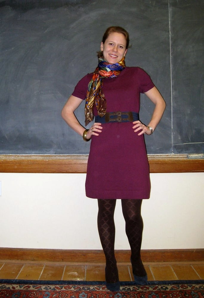 パンティをかぶった先生
 #97633405