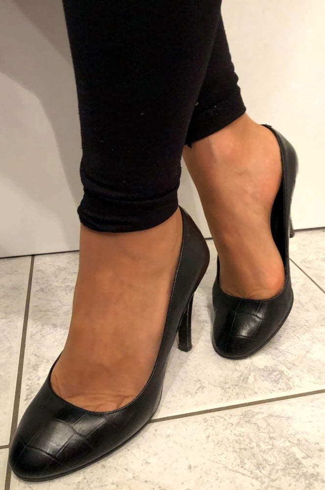 sexy nylon feet and heels #80581444