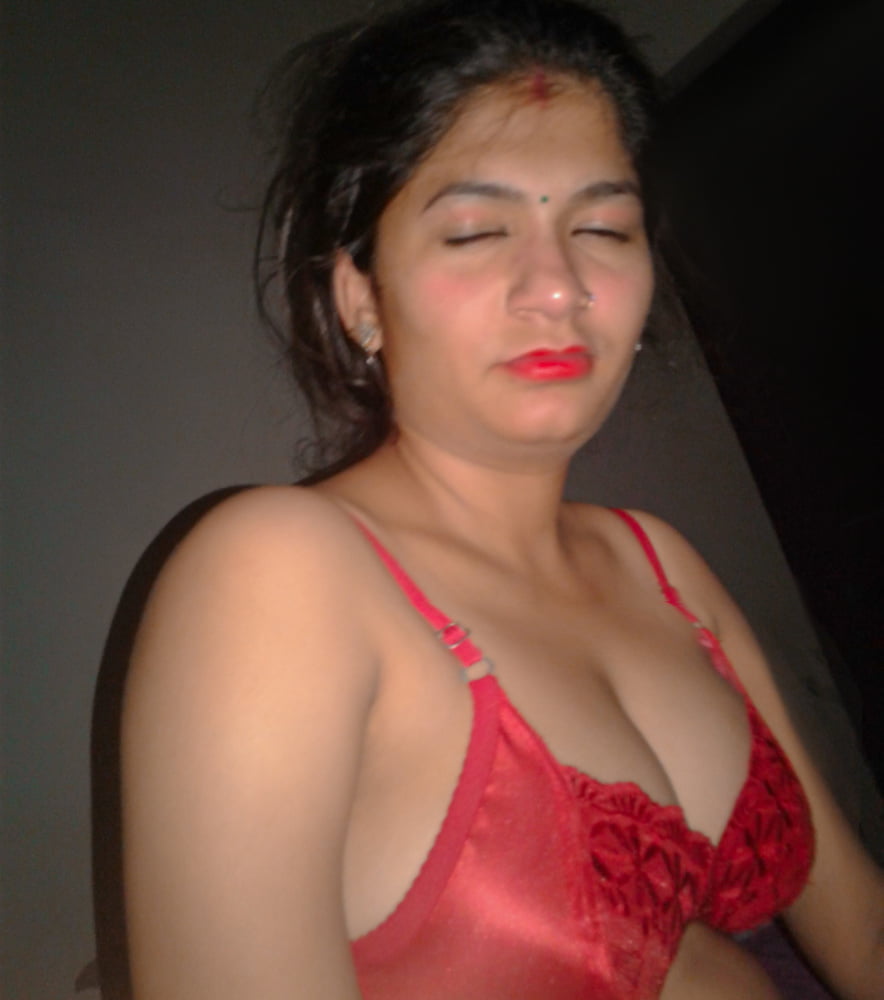 Rajni ladhuka bhabhi big boobs #87791606