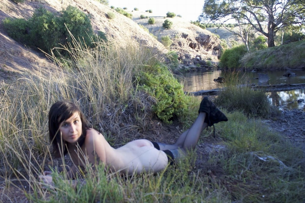 Disfrutando al aire libre 268
 #96033018