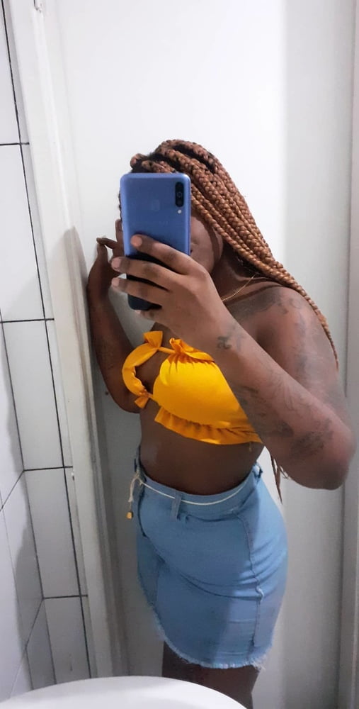 QUECIA #80686726