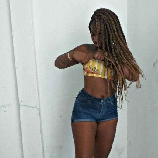 QUECIA #80686762
