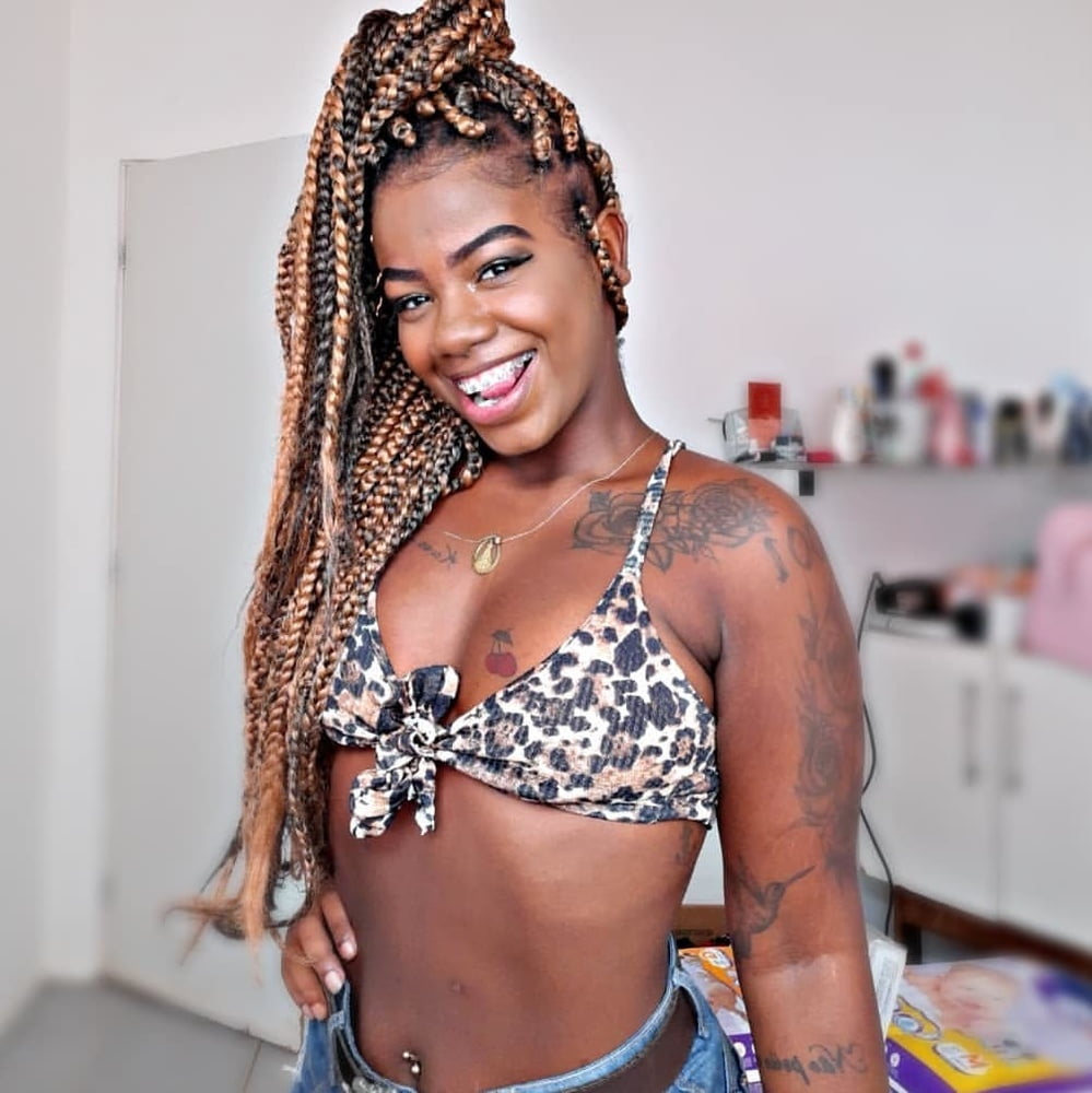 QUECIA #80686772