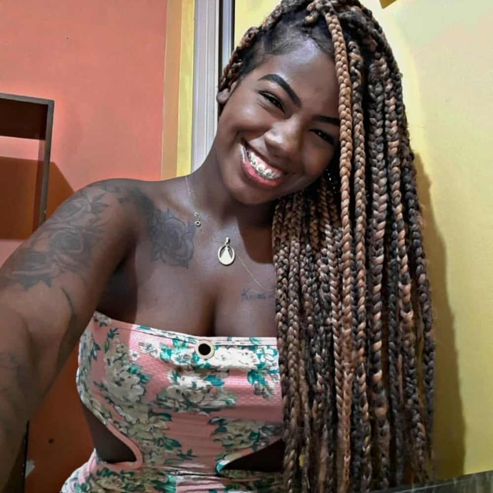 QUECIA #80686775