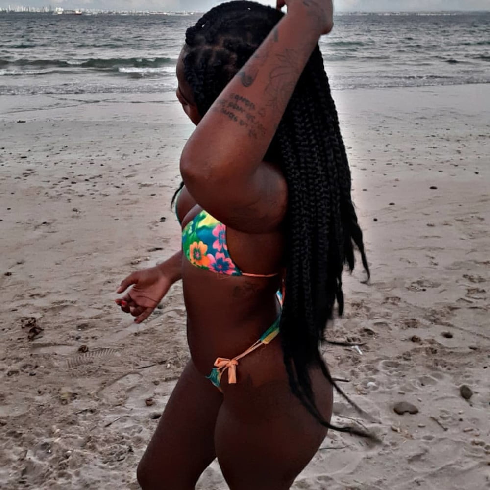 QUECIA #80686781