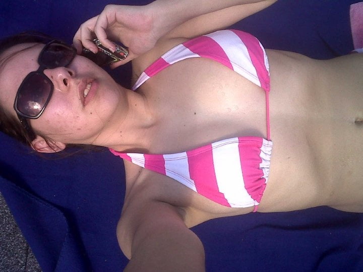 彼女は最高に気持ちいいマンコを持っていた
 #106592738