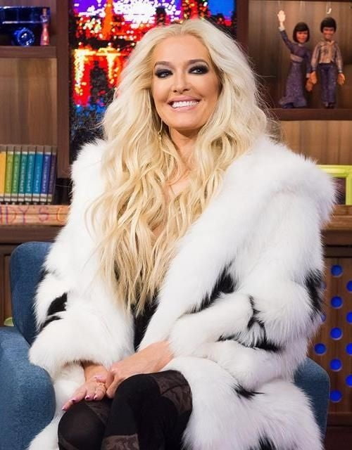 Erika Girardi RHOBH - Yes or No? If Yes, bareback or condom? #91070573