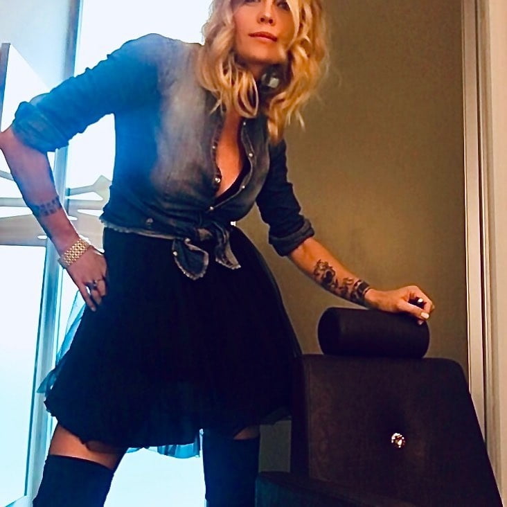 elenoire casalegno #92512875