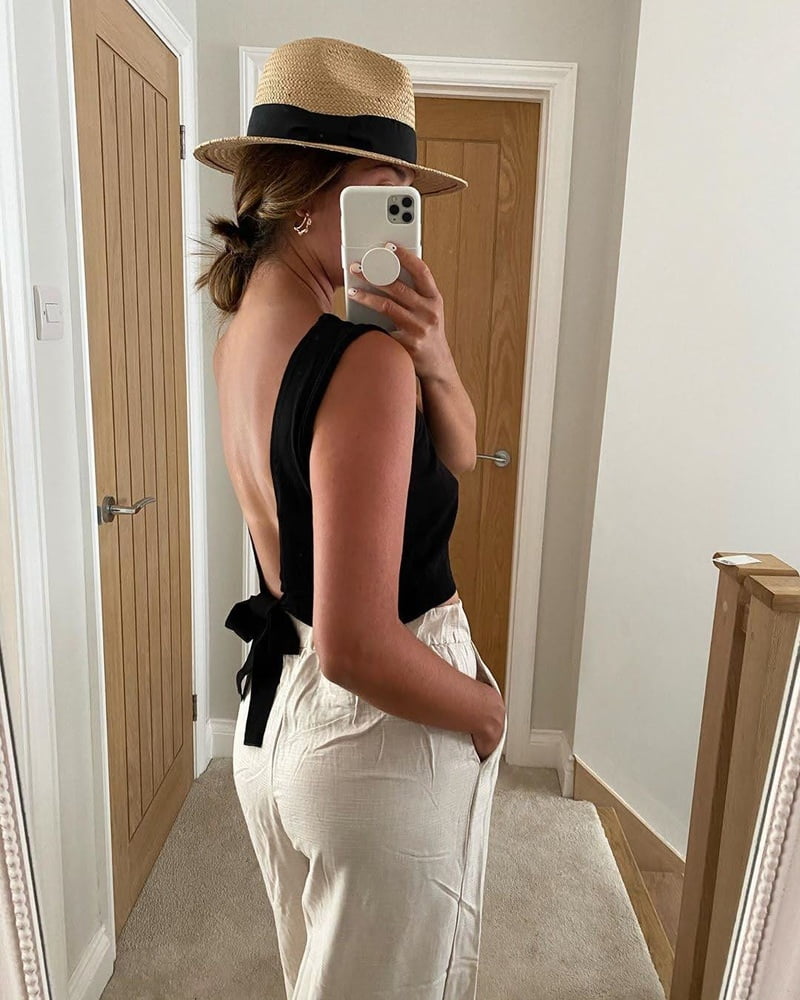 Selfies sin espalda
 #93384530