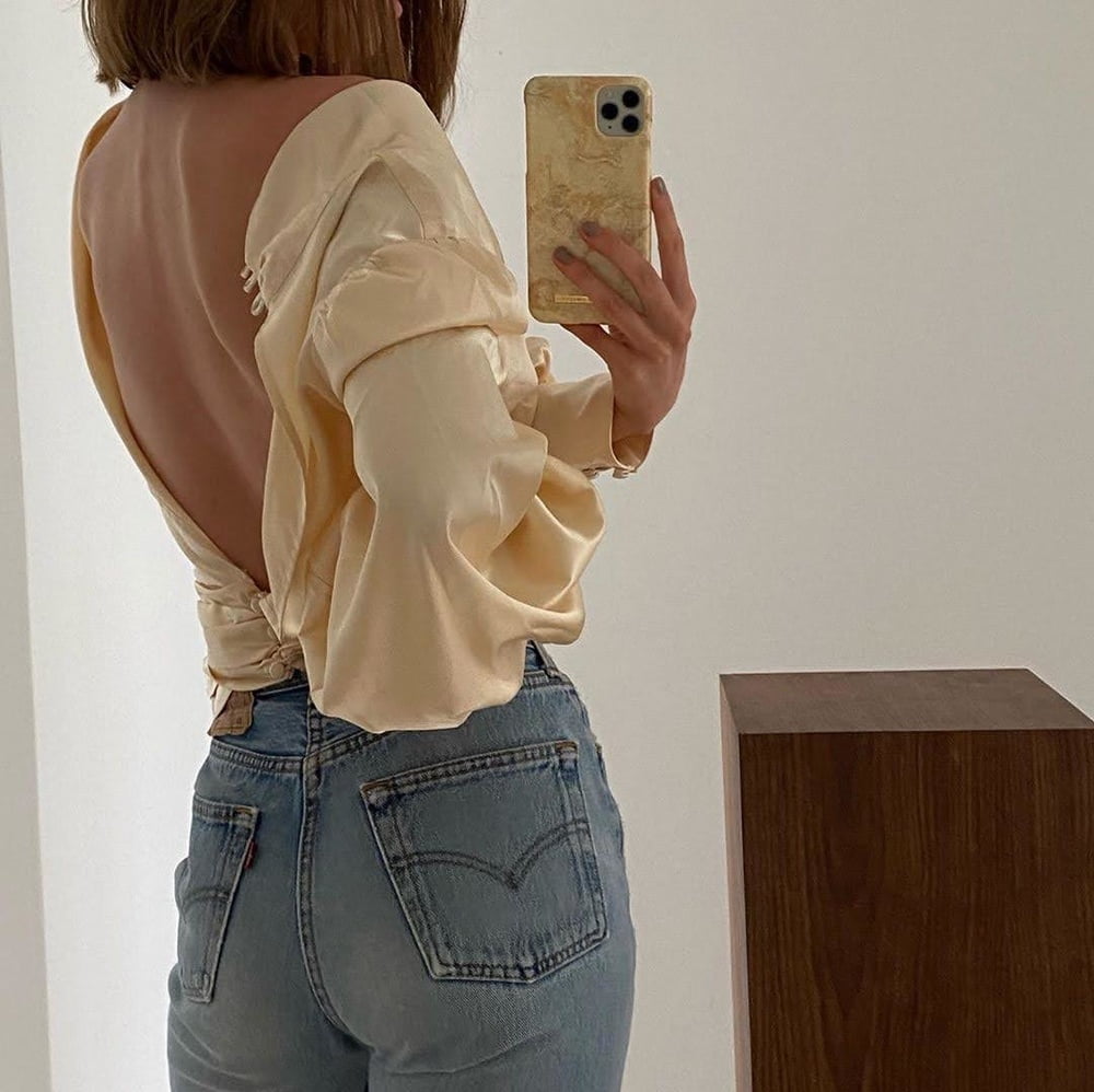 Backless Selfies #93384532