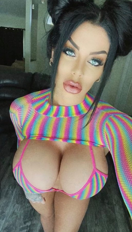 Sexy Twitter Schlampen 19
 #101976796